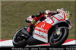 motogp_iannone_015_catalogne_montmelo_2013.jpg