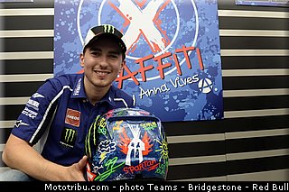 motogp_lorenzo_003_catalogne_montmelo_2013.jpg
