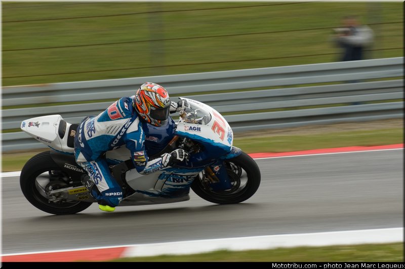 moto2_nakagami_002_pays_bas_assen_2013