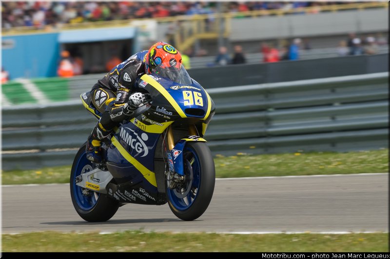 moto2_rossi_005_pays_bas_assen_2013