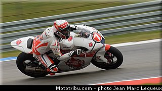 moto2_pradita_001_pays_bas_assen_2013.jpg