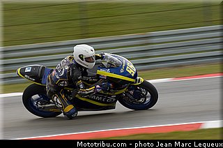 moto2_rossi_001_pays_bas_assen_2013.jpg