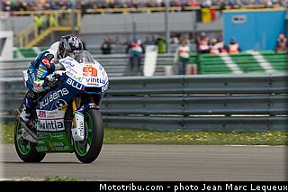 moto2_smith_003_pays_bas_assen_2013.jpg