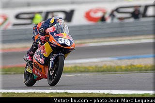 moto3_salom_001_pays_bas_assen_2013.jpg