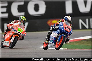 moto3_watanabe_003_pays_bas_assen_2013.jpg