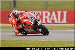 motogp_dovizioso_001_pays_bas_assen_2013.jpg