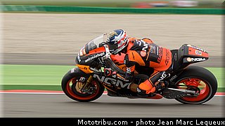 motogp_edwards_004_pays_bas_assen_2013.jpg
