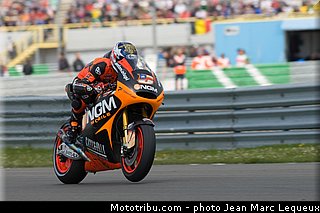 motogp_edwards_008_pays_bas_assen_2013.jpg