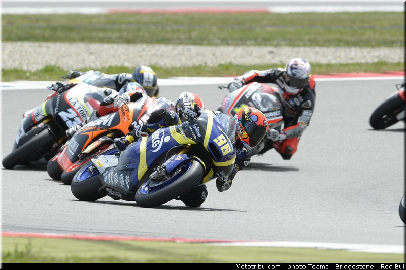 moto2_011_pays_bas_assen_2013