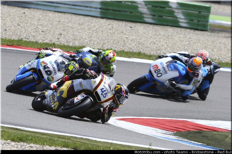 moto2_034_pays_bas_assen_2013