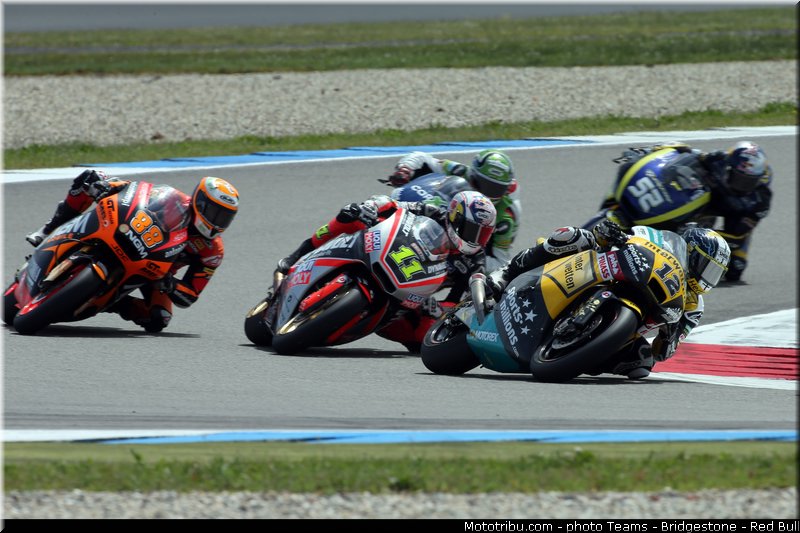 moto2_037_pays_bas_assen_2013