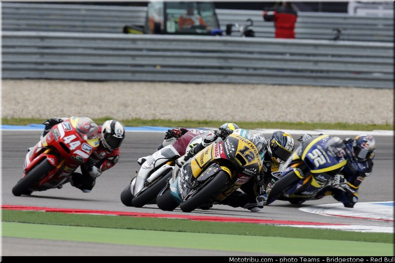 moto2_040_pays_bas_assen_2013