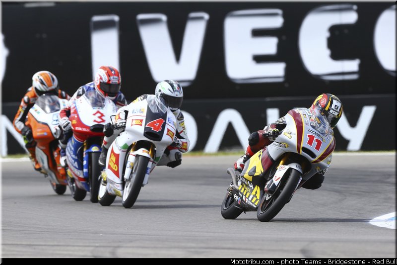 moto3_040_pays_bas_assen_2013