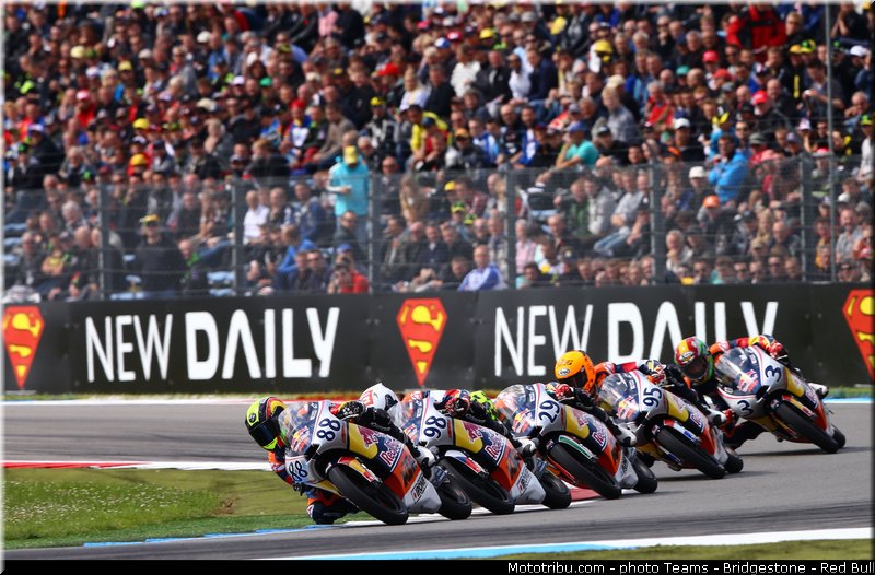 redbull_motogp_rookies_cup_019_pays_bas_assen_2013