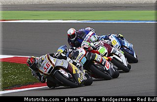 moto2_036_pays_bas_assen_2013.jpg