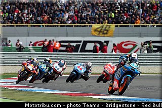 moto3_019_pays_bas_assen_2013.jpg