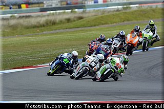 moto3_025_pays_bas_assen_2013.jpg