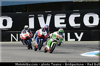 moto3_026_pays_bas_assen_2013.jpg