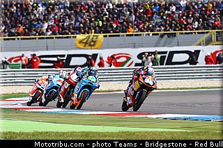 moto3_028_pays_bas_assen_2013.jpg