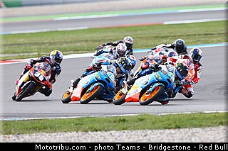 moto3_031_pays_bas_assen_2013.jpg