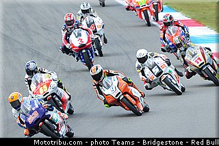 moto3_044_pays_bas_assen_2013.jpg