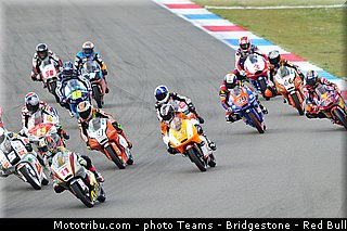moto3_047_pays_bas_assen_2013.jpg