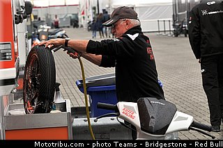 moto3_054_pays_bas_assen_2013.jpg
