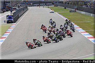 motogp_002_pays_bas_assen_2013.jpg