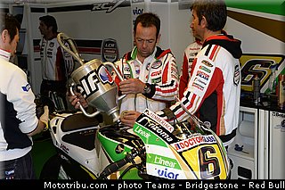 motogp_bradl_016_pays_bas_assen_2013.jpg