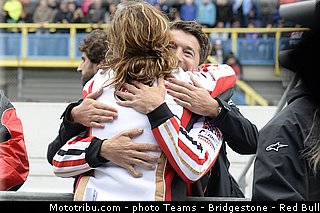 motogp_bradl_025_pays_bas_assen_2013.jpg