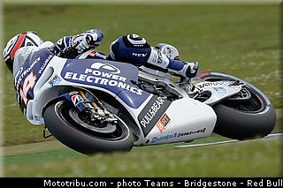 motogp_de_puniet_002_pays_bas_assen_2013.jpg