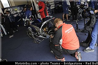 motogp_de_puniet_006_pays_bas_assen_2013.jpg