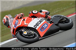 motogp_hayden_006_pays_bas_assen_2013.jpg