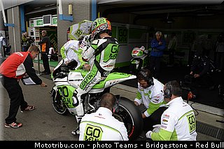 motogp_staring_012_pays_bas_assen_2013.jpg