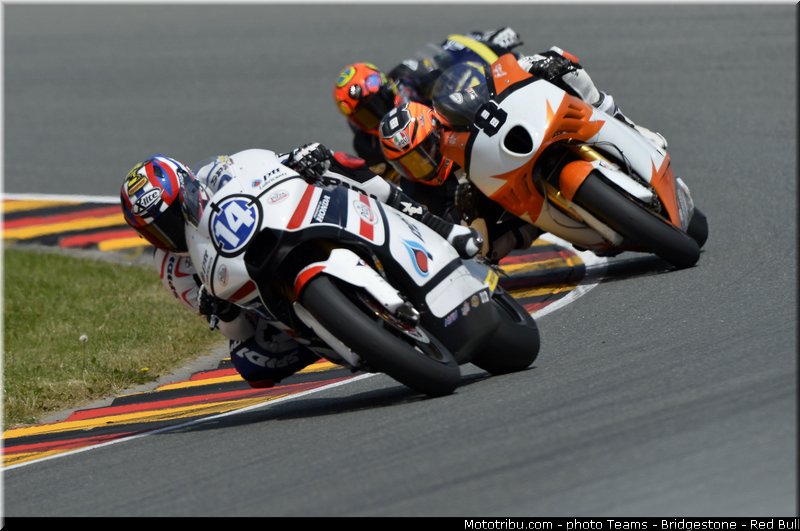 moto2_008_allemagne_sachsenring_2013