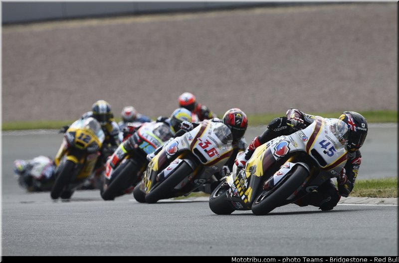 moto2_030_allemagne_sachsenring_2013