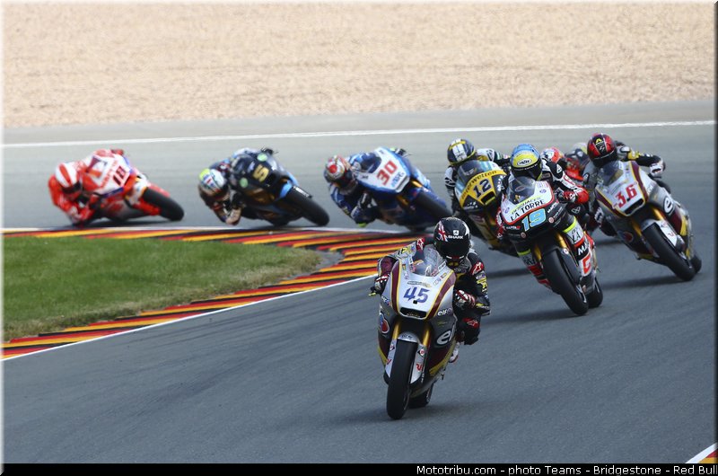 moto2_031_allemagne_sachsenring_2013