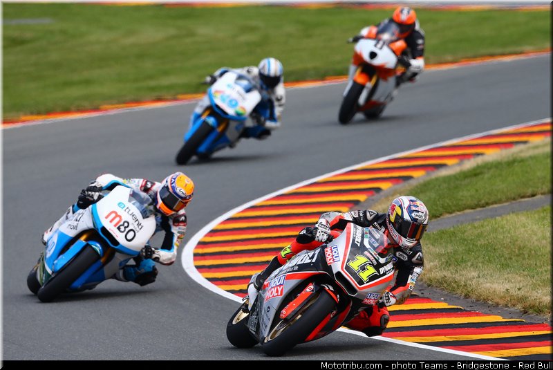 moto2_032_allemagne_sachsenring_2013