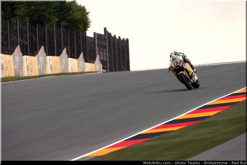 moto2_luthi_007_allemagne_sachsenring_2013