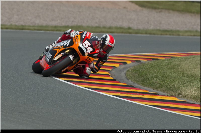 moto2_pasini_001_allemagne_sachsenring_2013