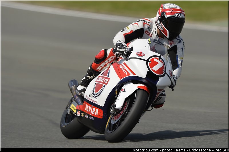 moto2_pradita_001_allemagne_sachsenring_2013
