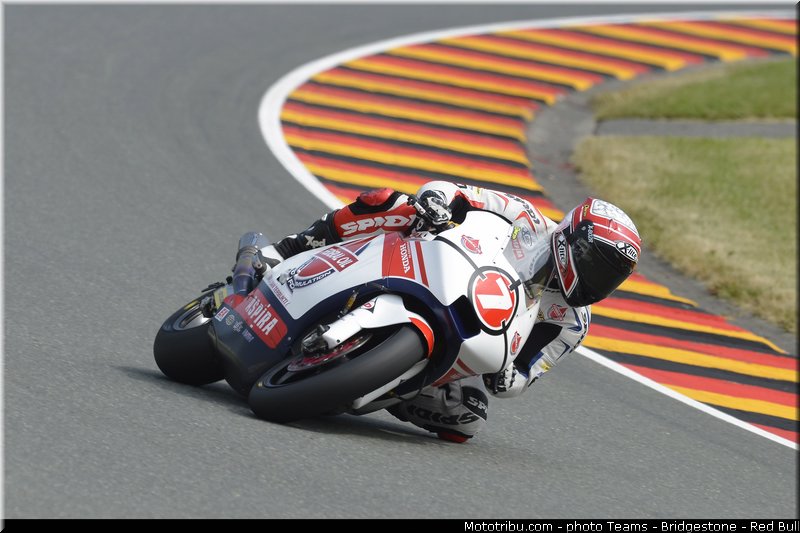 moto2_pradita_008_allemagne_sachsenring_2013