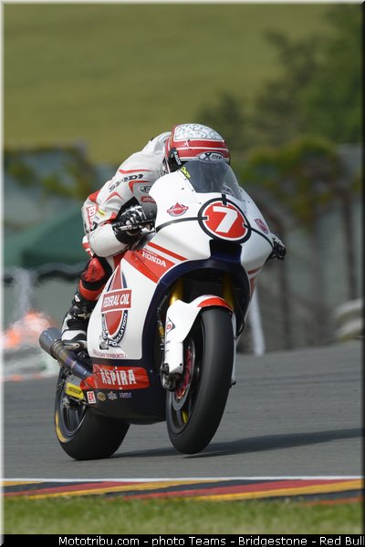 moto2_pradita_009_allemagne_sachsenring_2013