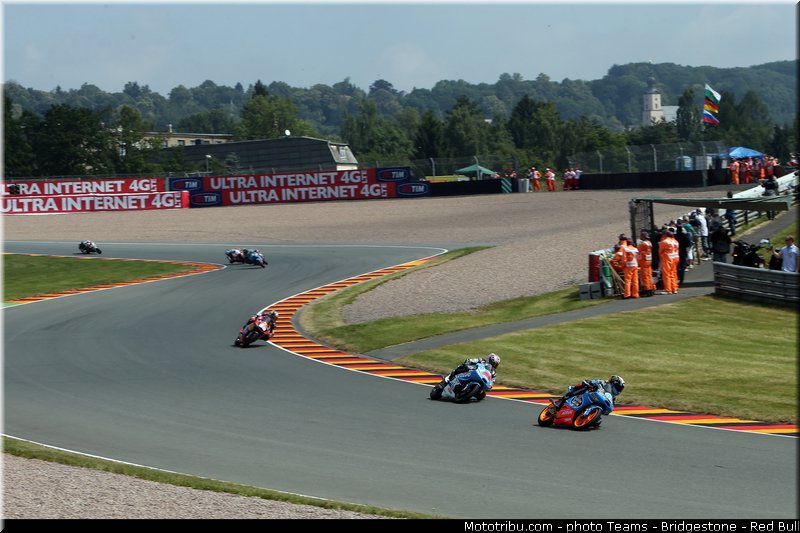 moto3_055_allemagne_sachsenring_2013