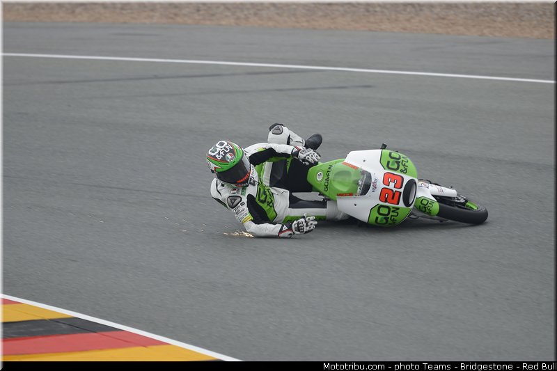 moto3_antonelli_004_allemagne_sachsenring_2013