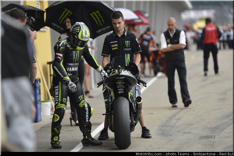 motogp_crutchlow_032_allemagne_sachsenring_2013