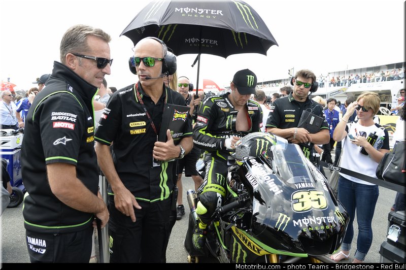 motogp_crutchlow_033_allemagne_sachsenring_2013