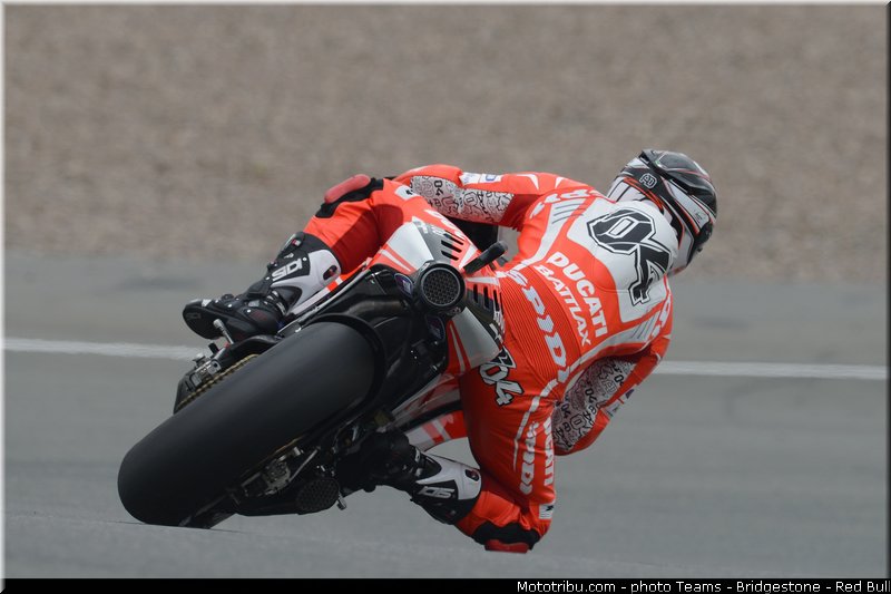 motogp_dovizioso_009_allemagne_sachsenring_2013