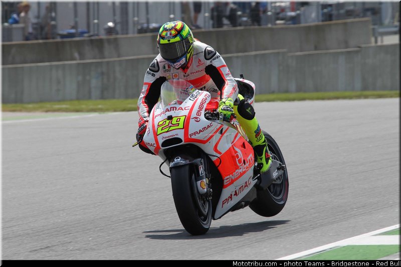 motogp_iannone_013_allemagne_sachsenring_2013