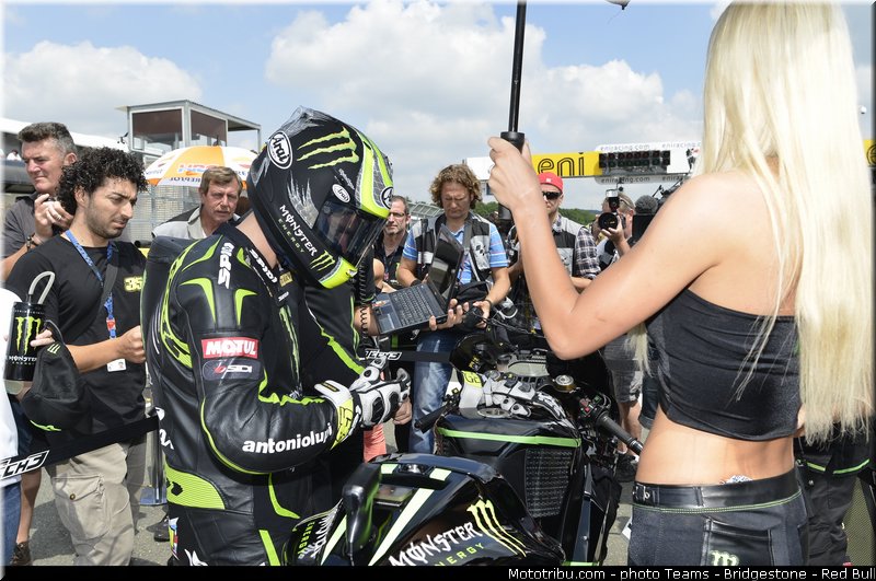 motogp_pitbabe_024_allemagne_sachsenring_2013